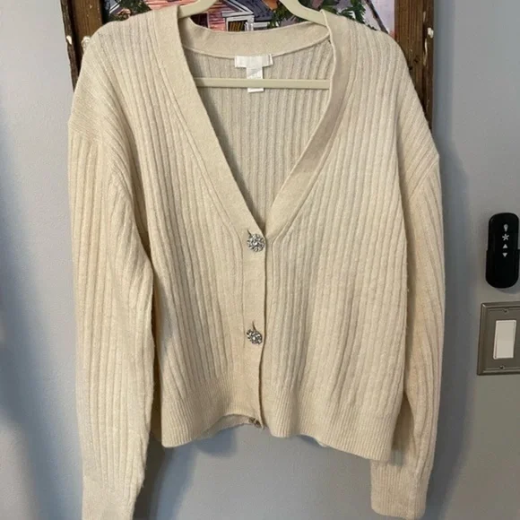 H&M Embellished Button Rib Knit Cardigan - Picture 2 of 6